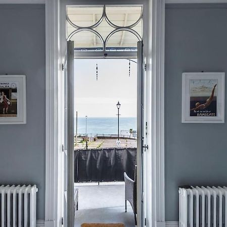 The Wellington: Two Bedroom Apartment With Balcony And Sea Views Ramsgate Exterior foto