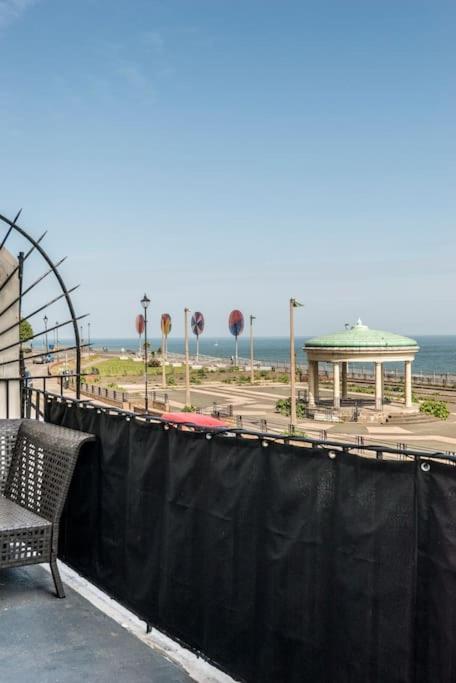 The Wellington: Two Bedroom Apartment With Balcony And Sea Views Ramsgate Exterior foto